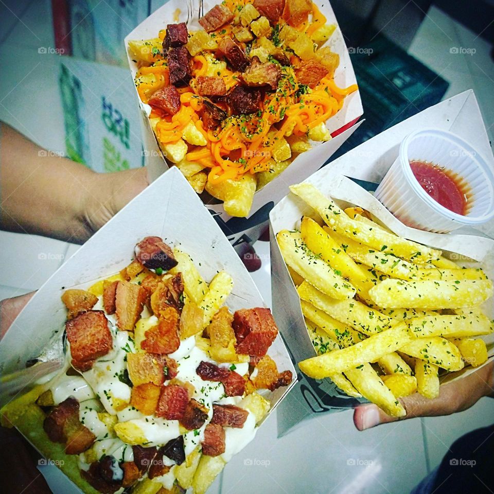 batatas recheadas no cone