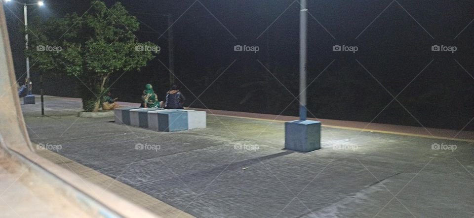 The Railway station at night