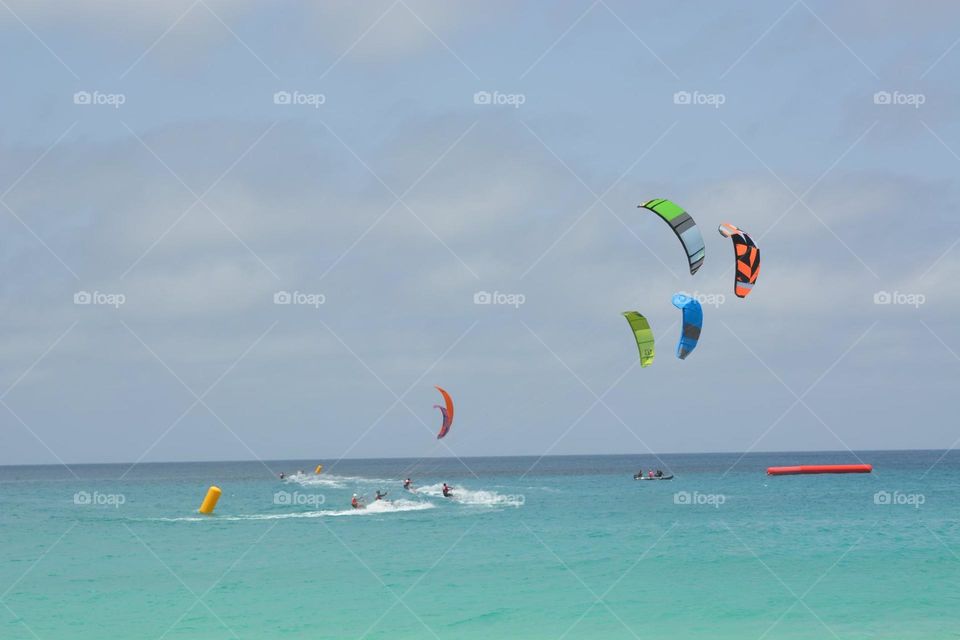 Kitsurf. Ilha de Sal. Cabo Verde. África.
