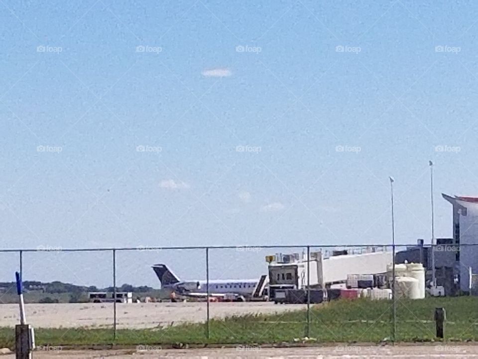 No Person, Vehicle, Daylight, Sky, Industry