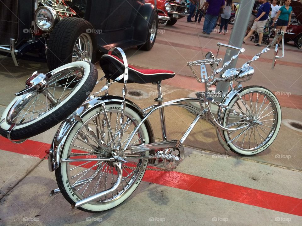 Low rider bike