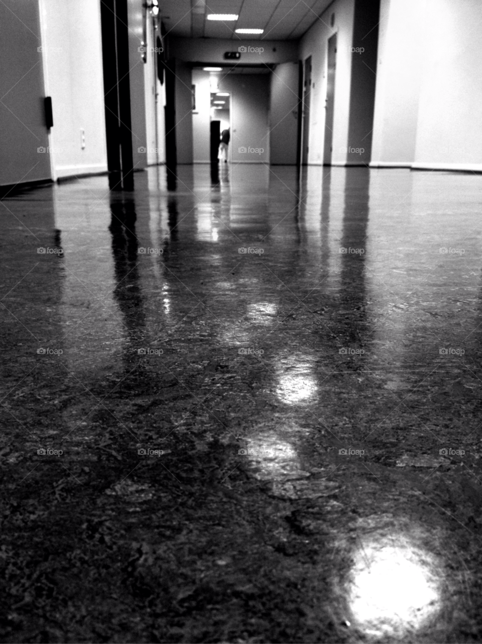 shine floor corridor by Iphonepic