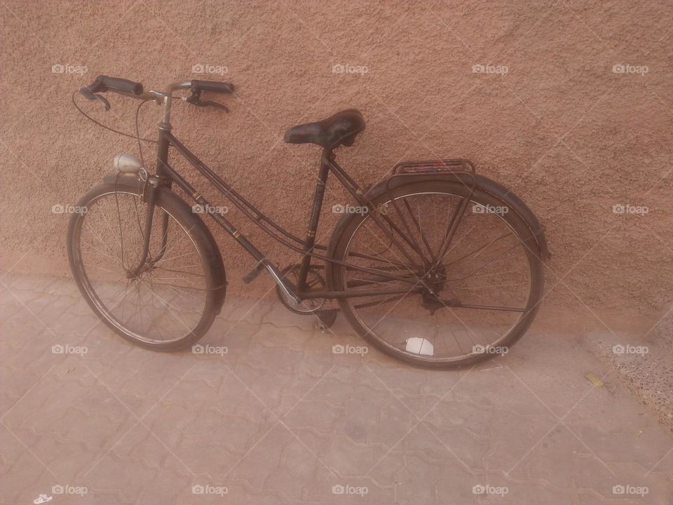 Ancient bicycle