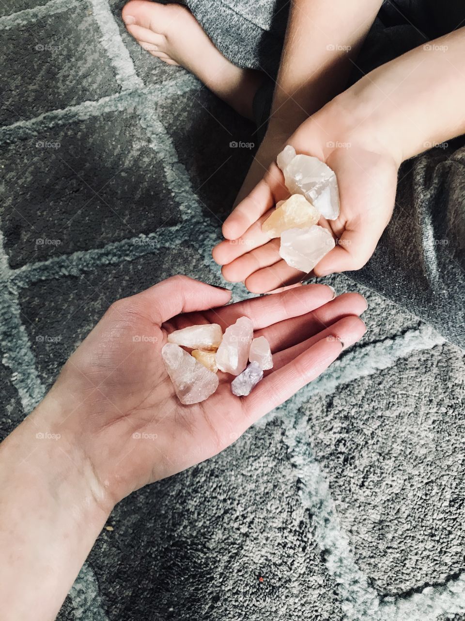 Collecting and holding magnificent and beautiful crystals with my child makes me happy. 