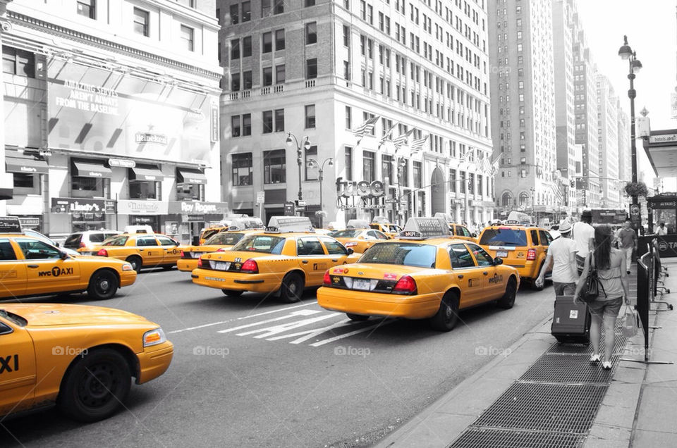 yellow newyork usa taxi by latigreplata