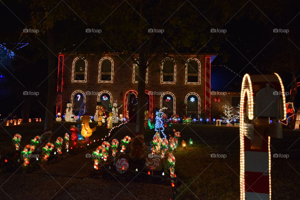 Outgoing Christmas lights and decorations 