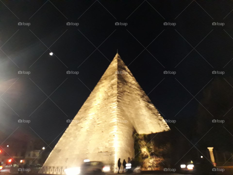 pyramide