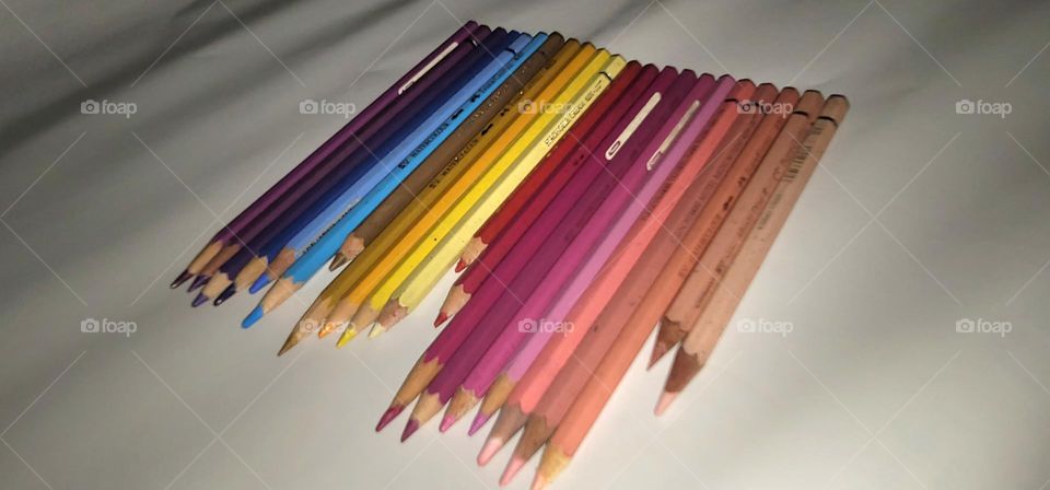 Barbie color pencils