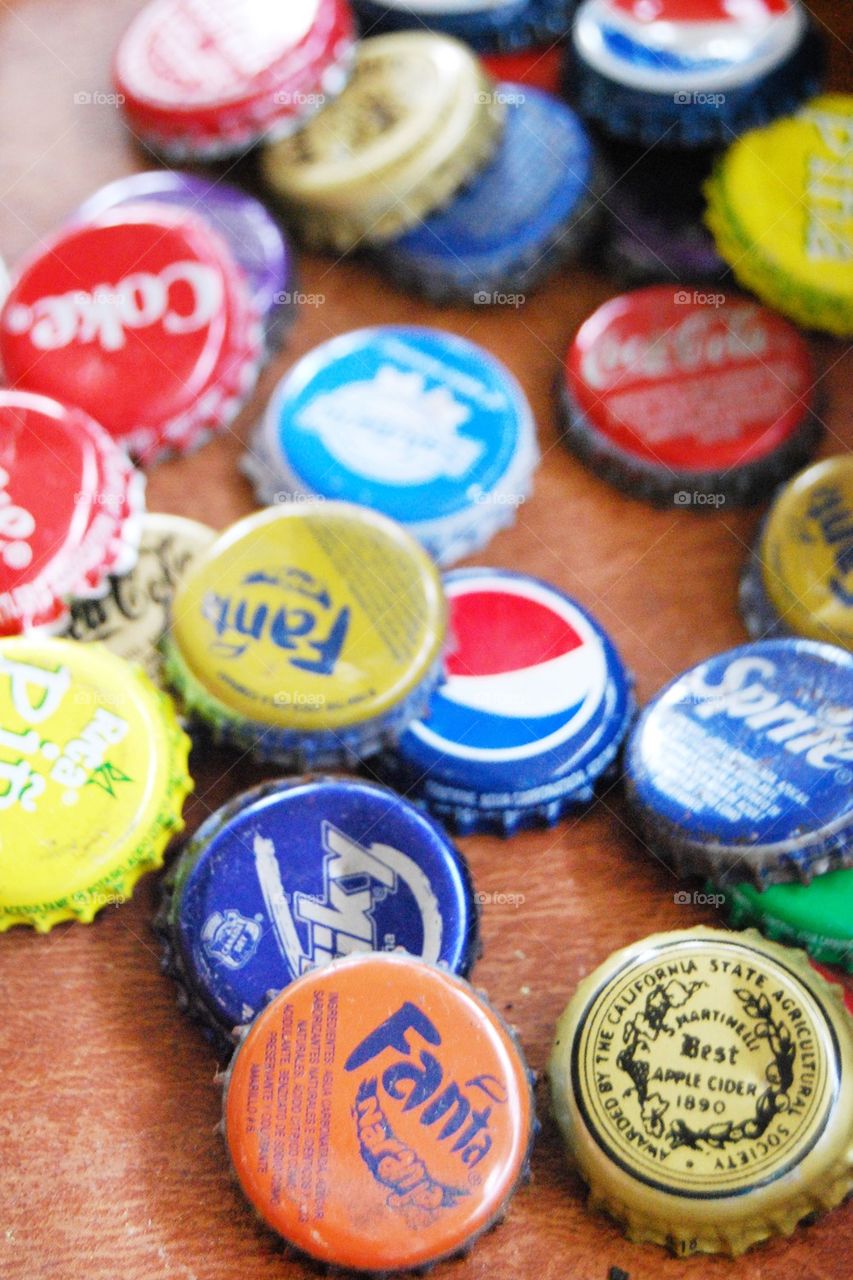 Bottle caps 