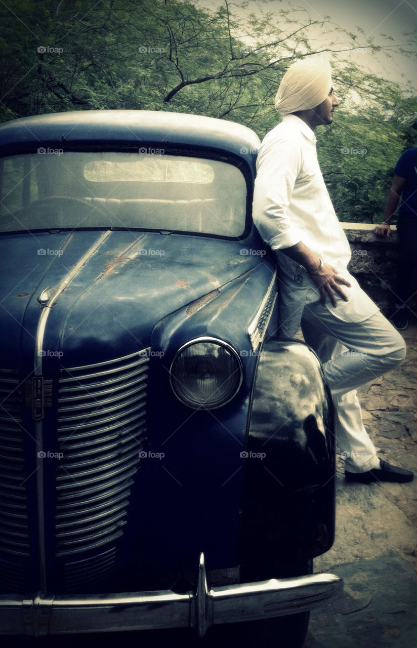 car vintage india turban by Bakshish