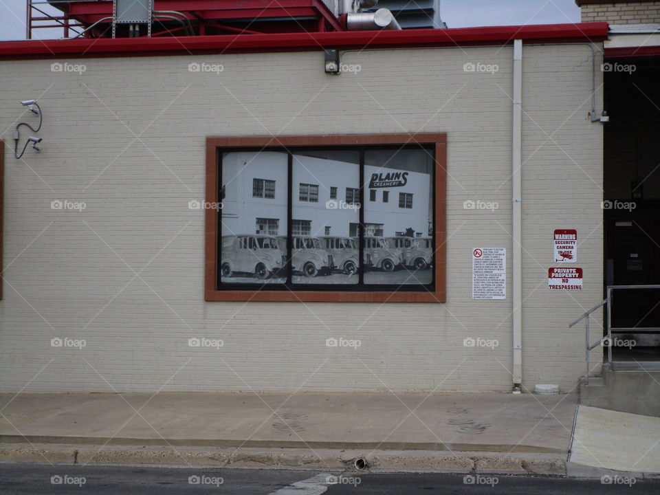 Plains dairy windows dressing 