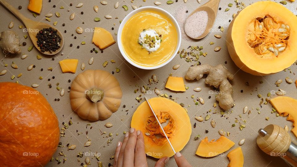 Pumpkin and autumn times! Cooking homemade pumpkin cream soup 🍂🎃🍵