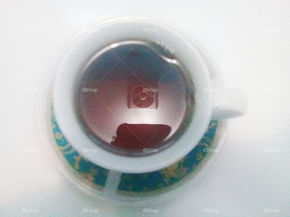 Tea in a cup.tea is a drink that contain antioxcidant