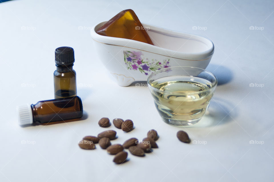 Oil for body care, spa care