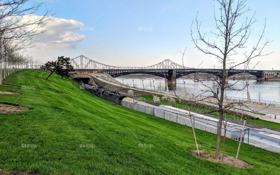 St Louis bridge