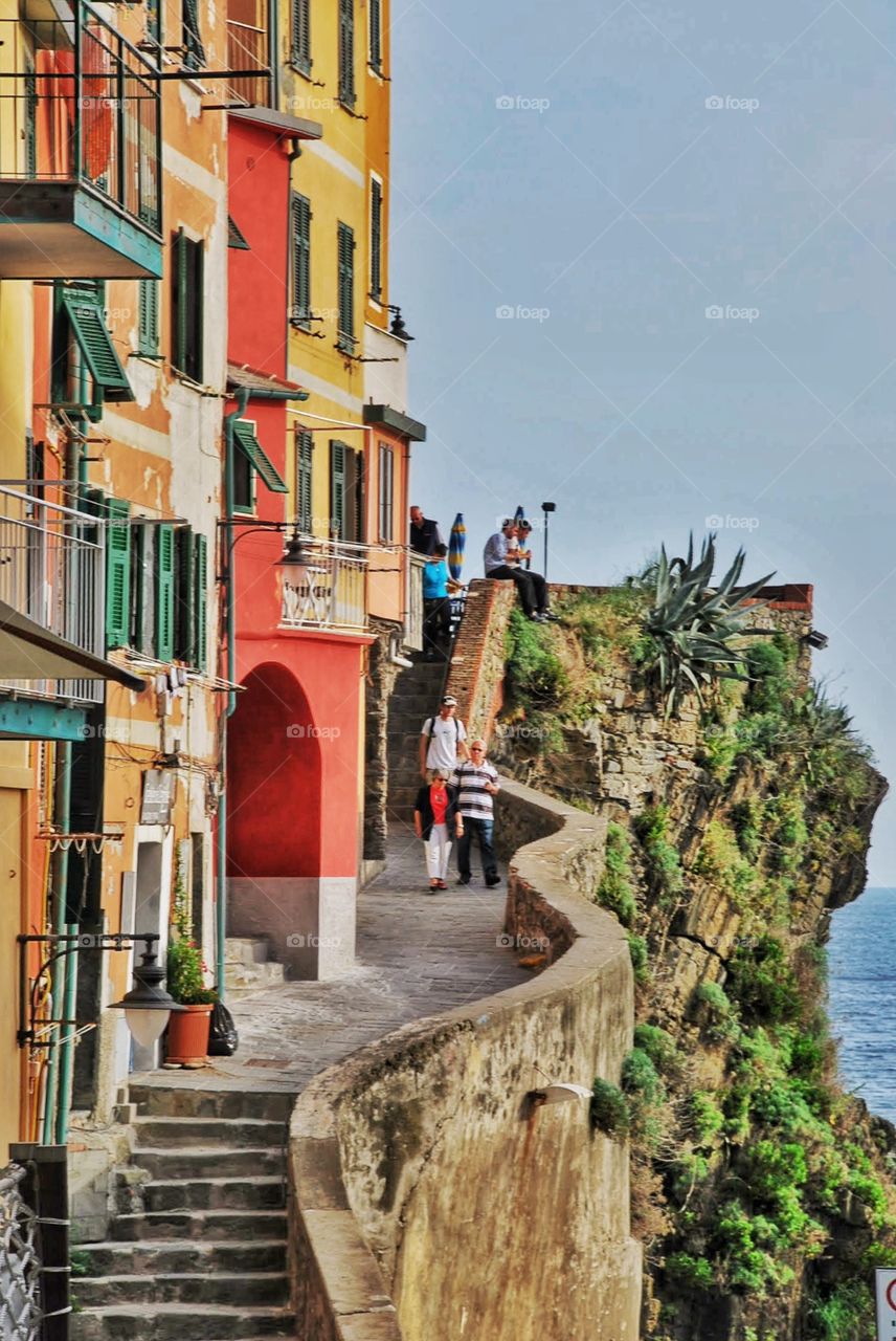 Cinque Terre stroll 