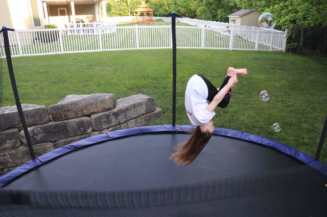 backtuck