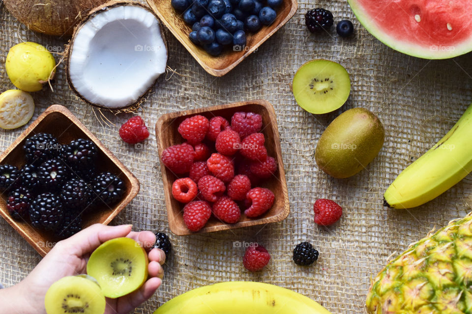 Eating fruits 