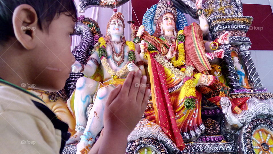 Dussehra festival moment Jai matha di small kid is praying