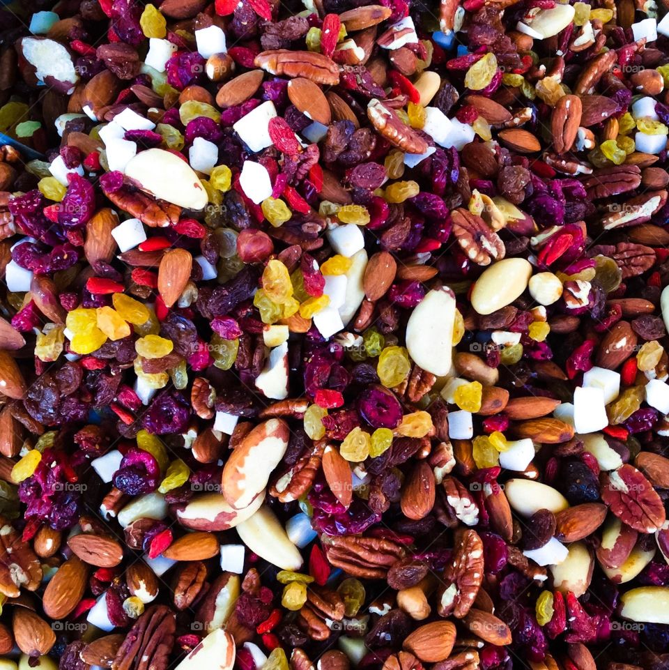 Mixture Nuts Raisins 