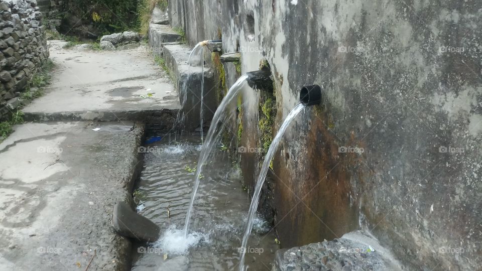 Traditional water tap