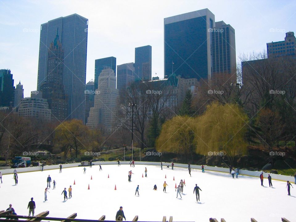 Streets of Manhattan New York Ice skating