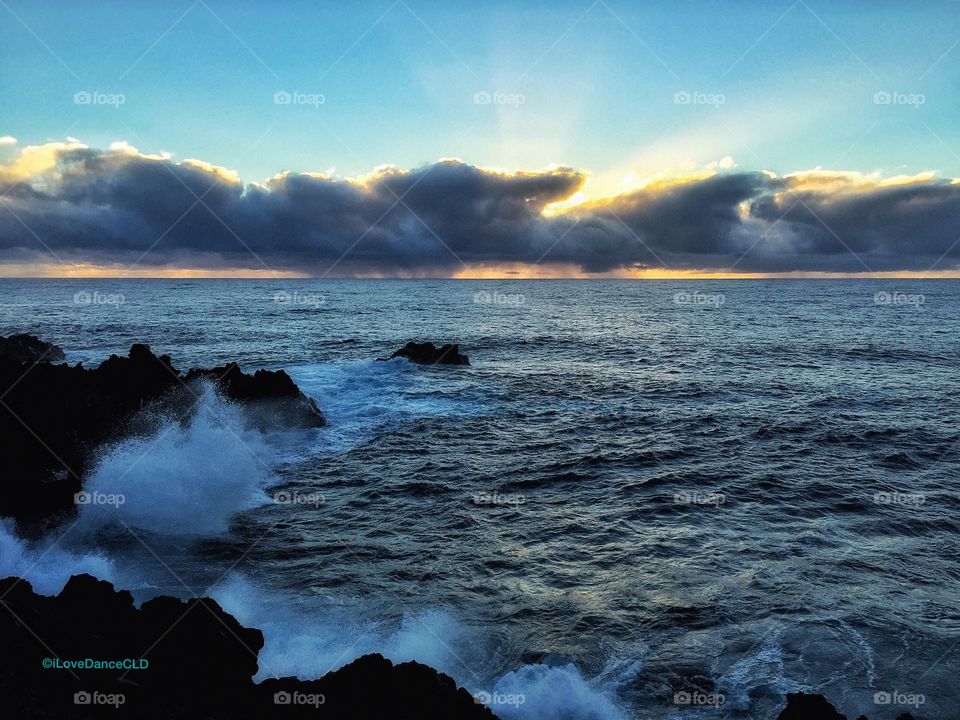 Sunrise and Surf on the Cliffs of Oliana Point, Big Island of Hawaii: December 2016