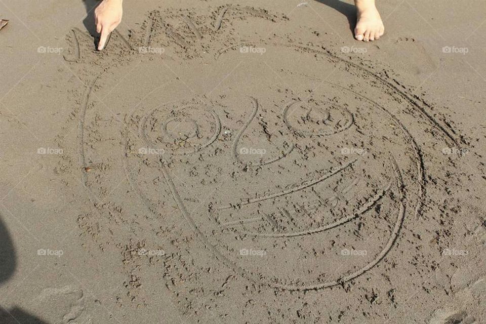 Drawing on the sand