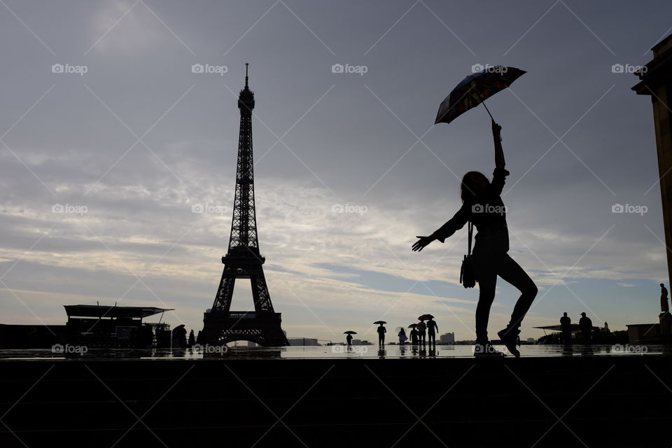 silhouette in Paris