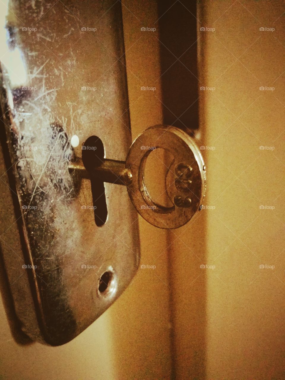 Key in a scratched door handle
