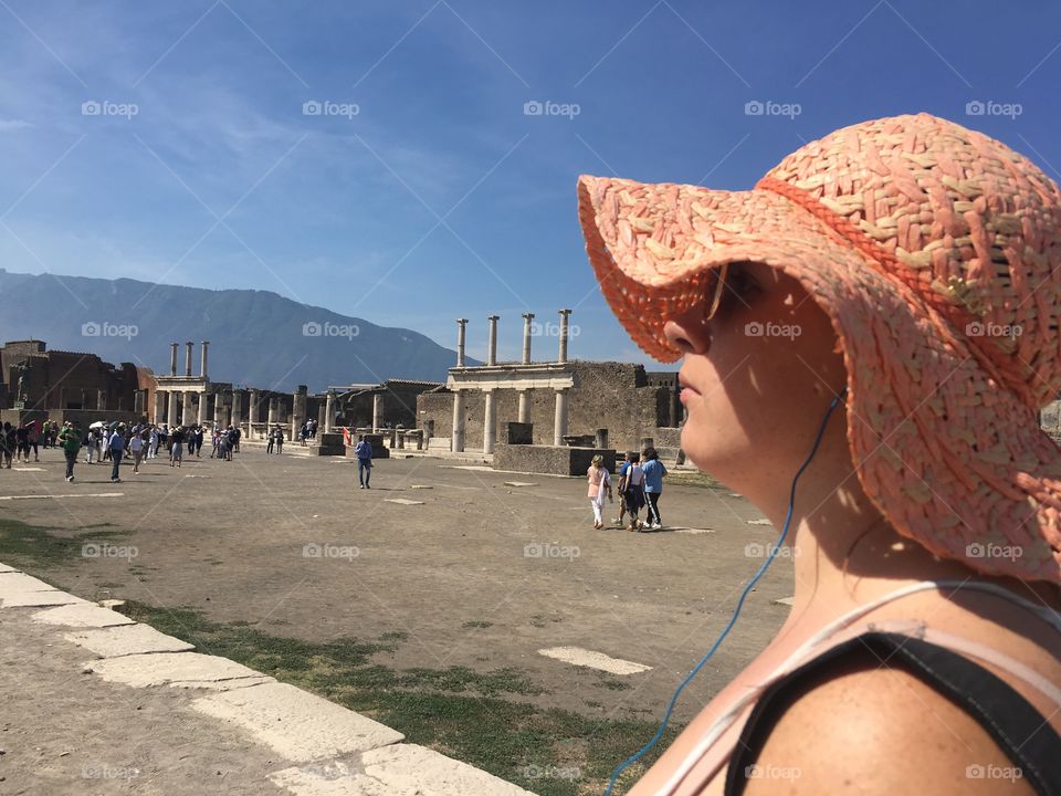 Pompeii gazing