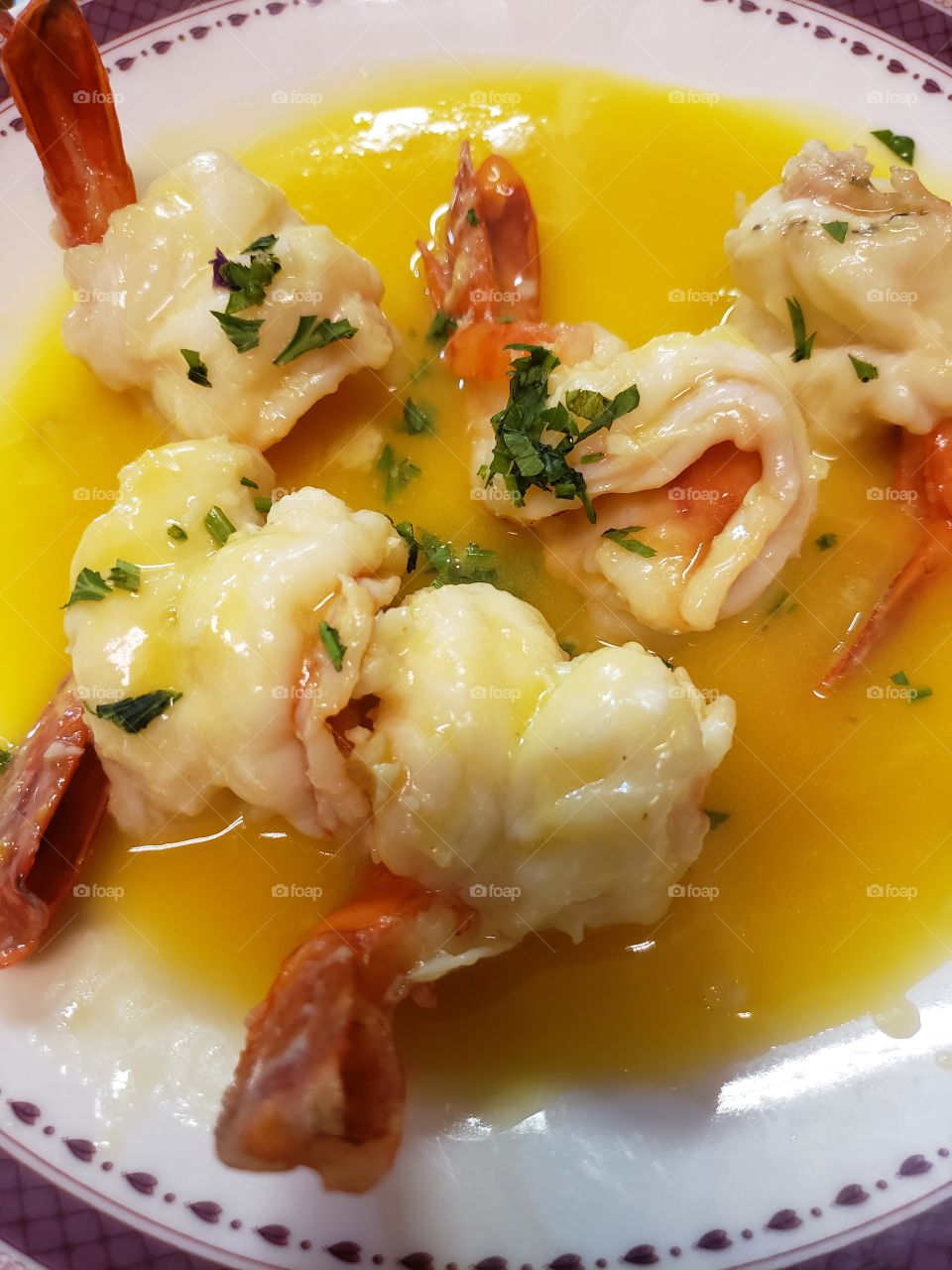 Limon garlic shrimp
