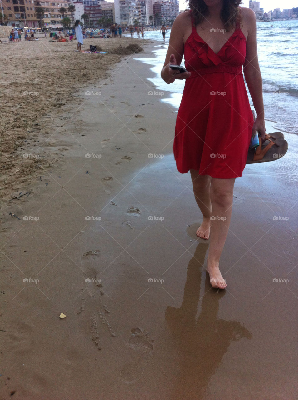 beach woman red sand by benjaminet