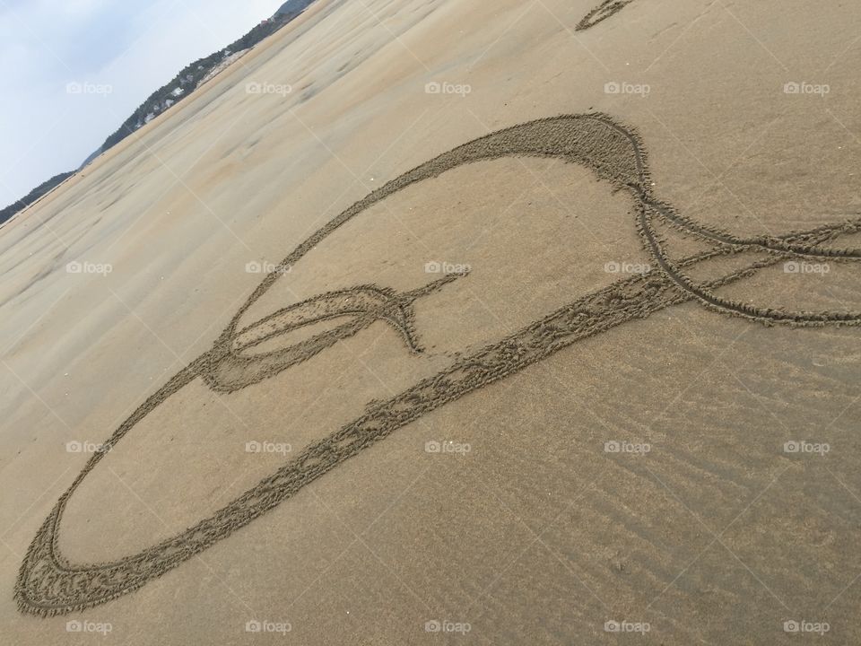 Zen tangled heart on the beach. Love in the sun by #beachartbykathy