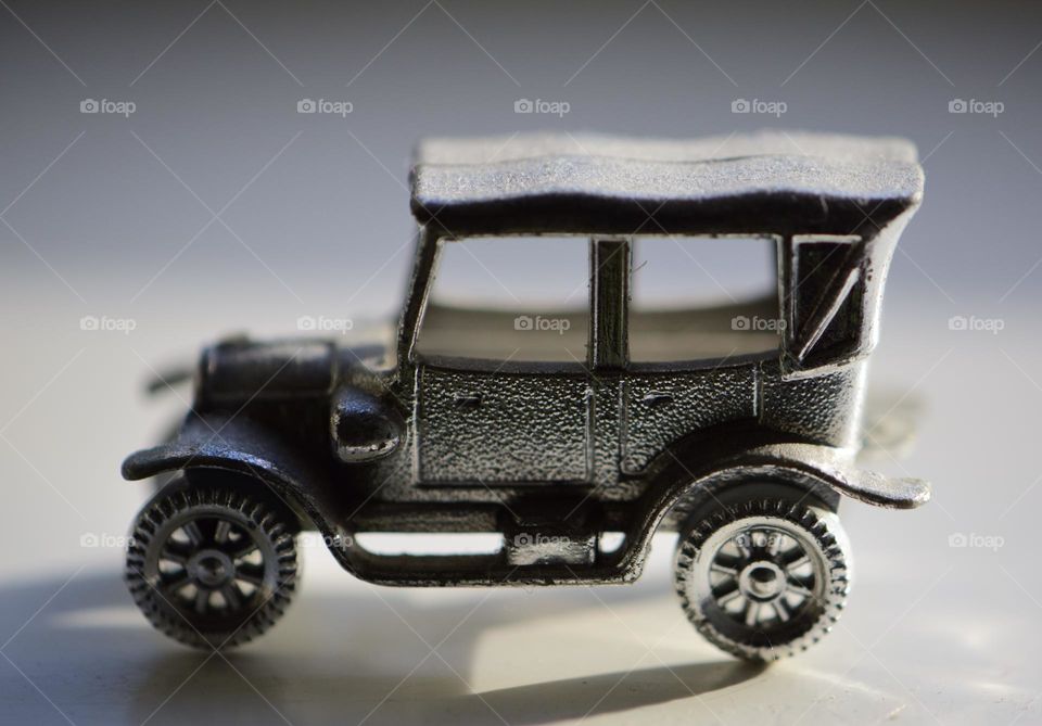 Miniature automobile