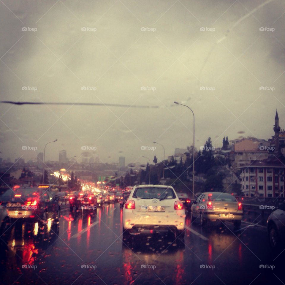 i̇stanbul white cars rain by elfa