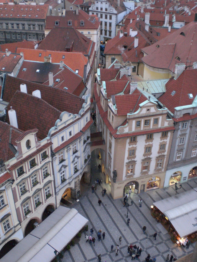 street people vacation building by greirik