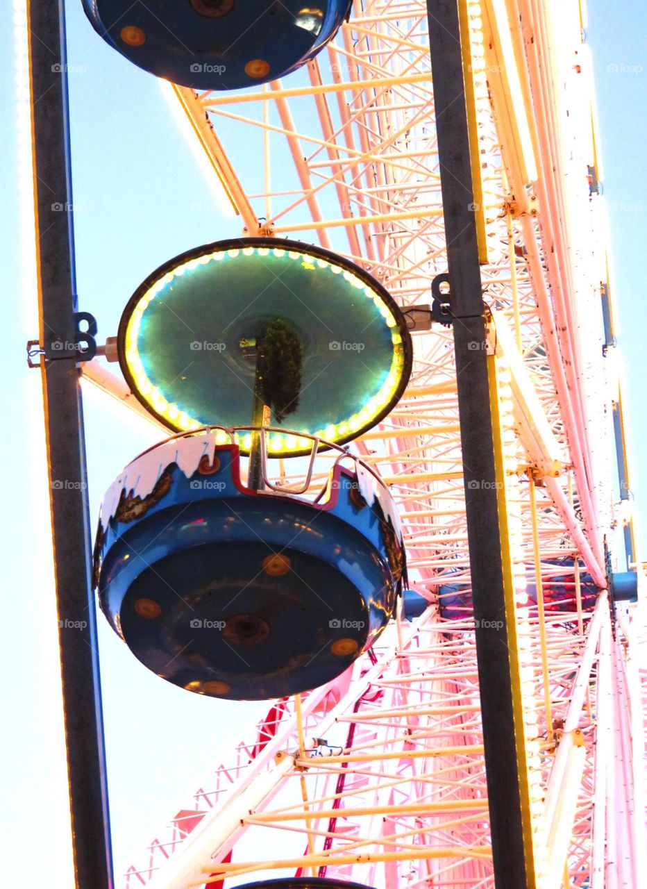 Big wheel nacelle