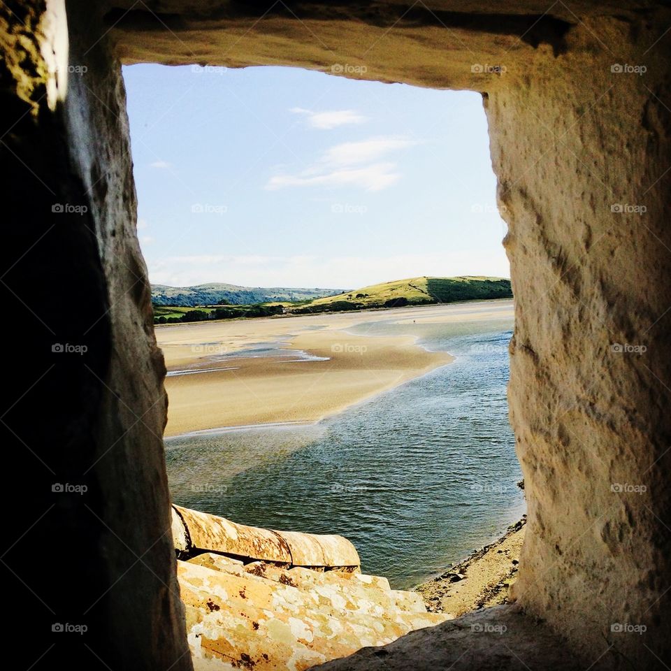 Window of 'photo opportunity'