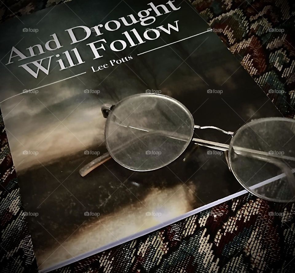 A brief moment in time to escape into a world of words and phrases bestowed upon us by poems to move the heart. 