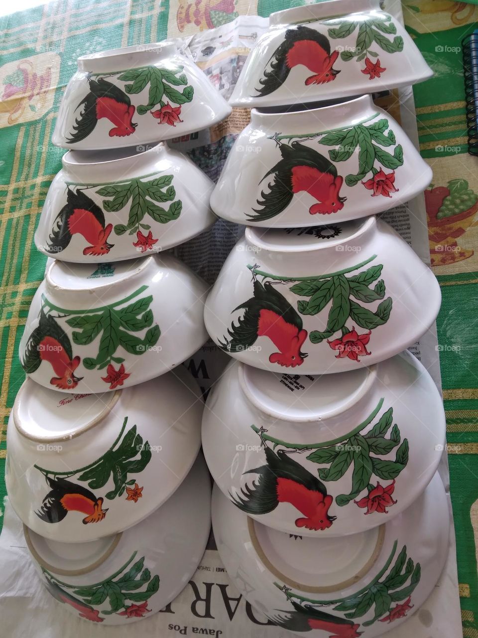 the legendary Indonesian Bowl "mangkok ayam jago"