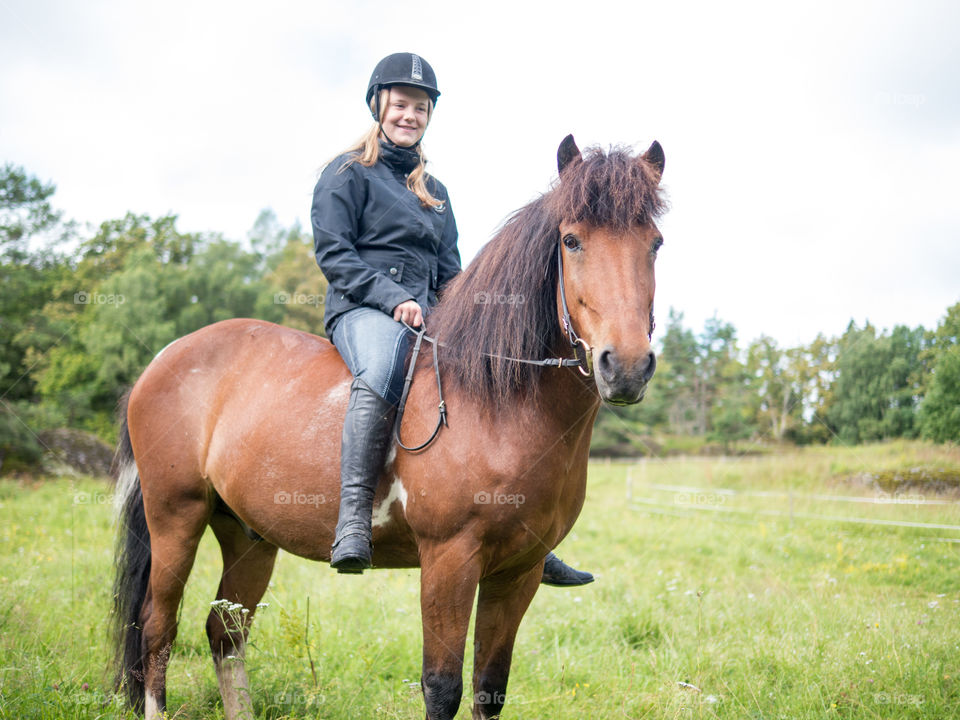 #häst #horse #islandshäst #ryttare #hästtjej #ridning #riding #horsebackriding #barbacka #Lumix Barbackaridning #trav #galopp #skritt #skritta #träns #sommar #sverige #svensksommar #sommarlov #stockholm #sweden #swedishsummer #summer 