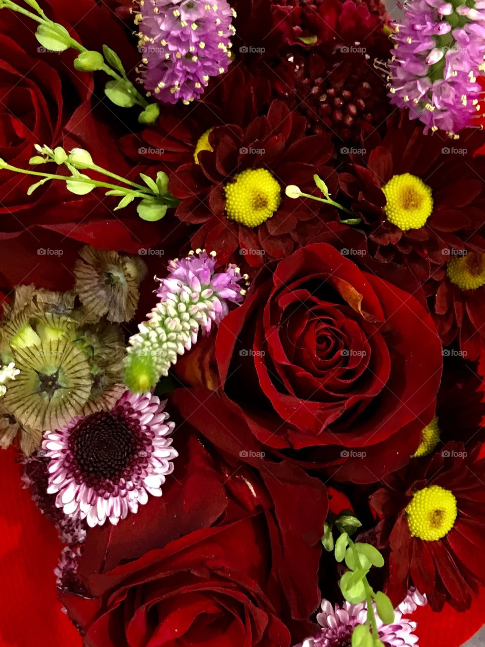 Bouquet of red vibrant roses 