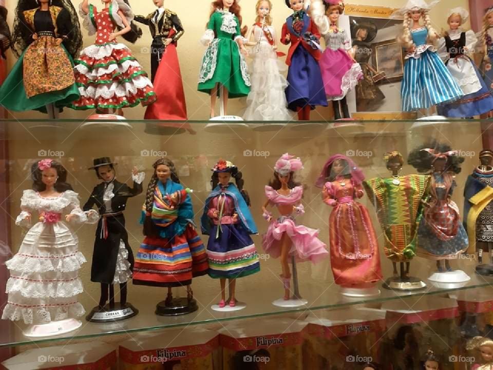 The magic world of dolls