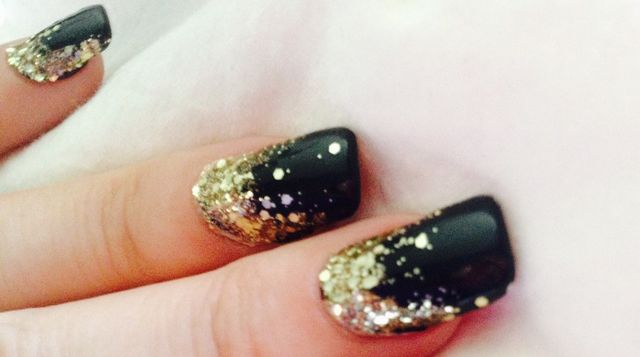 Gold and black bling bling!