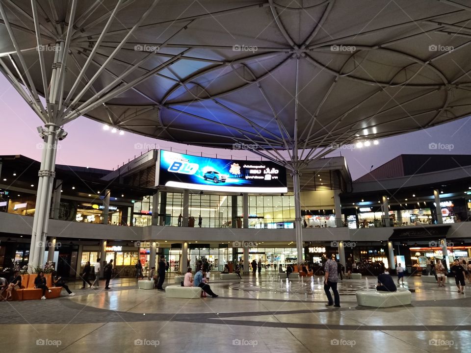 Shopping Mall in the night.