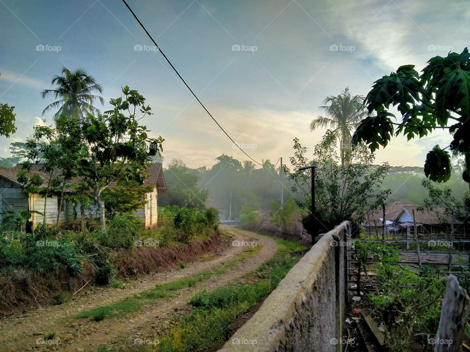 Afternoon in a peaceful little village. Comfort, as comfort as the people.