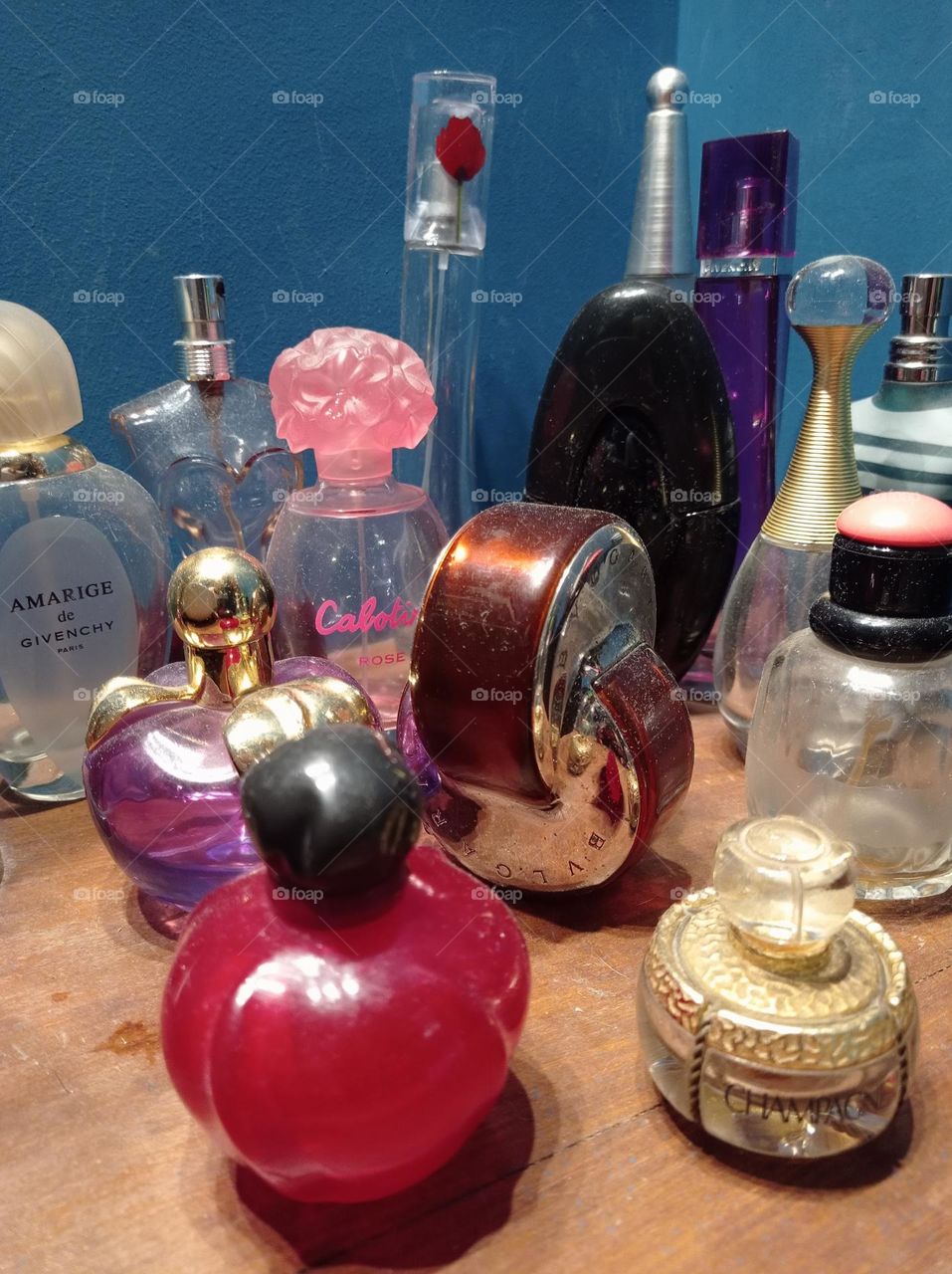 perfume bottles / botellitas de perfume