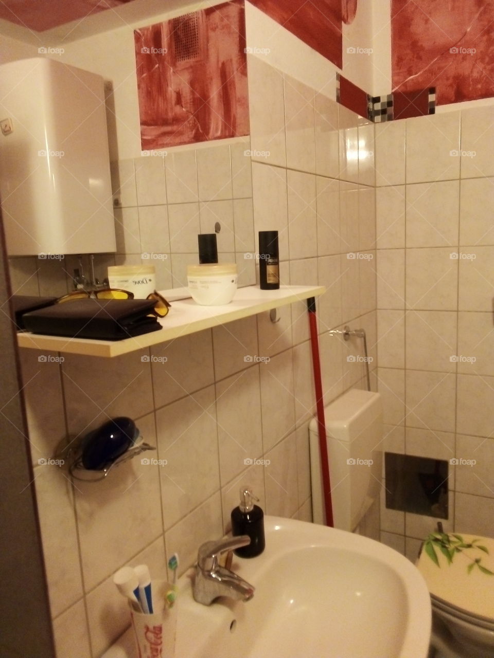 Bathroom, Mirror, Faucet, Washcloset, Lavatory