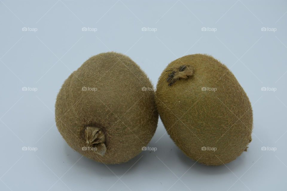 Two kiwi